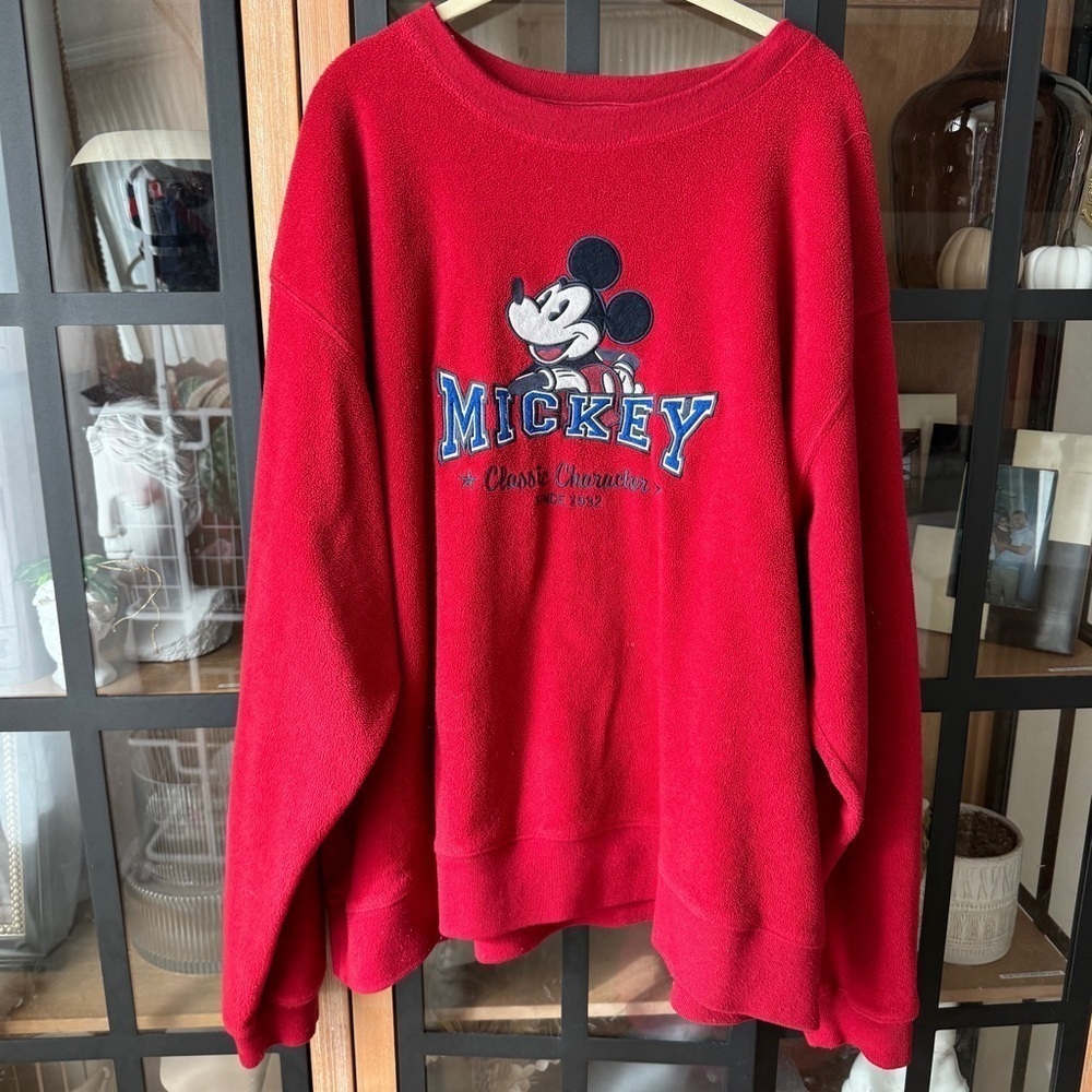 1990s Vintage Disney Store Mickey Mouse Red Fleece Sweatshirt appliqué crewneck